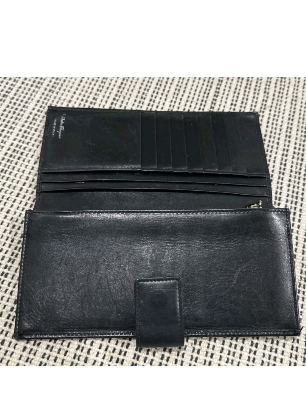 Salvatore Ferragamo Black Embossed Leathe Wallet - Picture 13 of 13